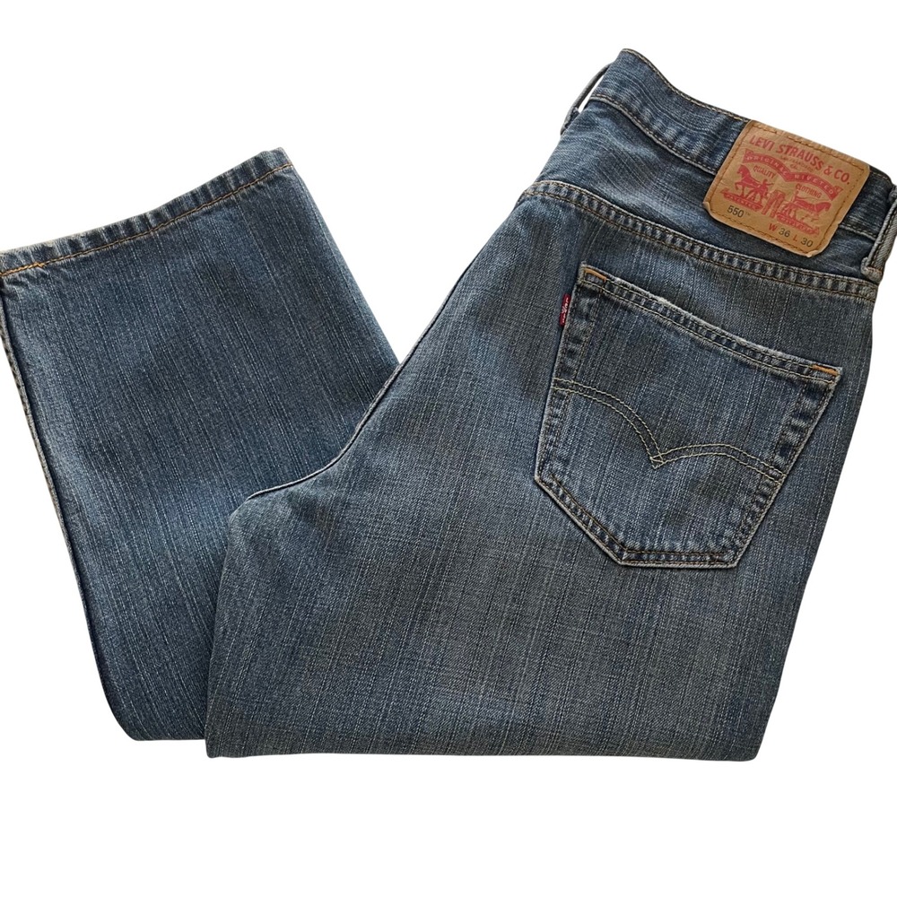 Levis 550 Relaxed Fit Tapered Leg Jeans Mens 36x30 Medium Wash Blue 00550-2765